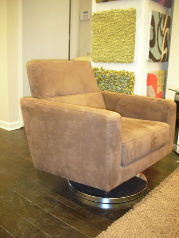 russo swivel chair