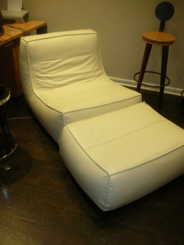 rosen leather lounge w/ ottoman